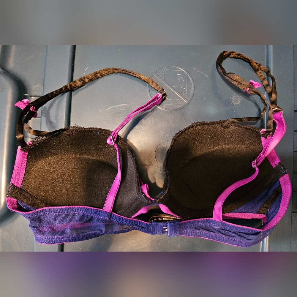 Victoria's Secret Sexy Little Things Purple & Pink Floral Lace Underwire Bra 34B - Picture 3 of 4